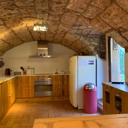 Cal Secretari Villa