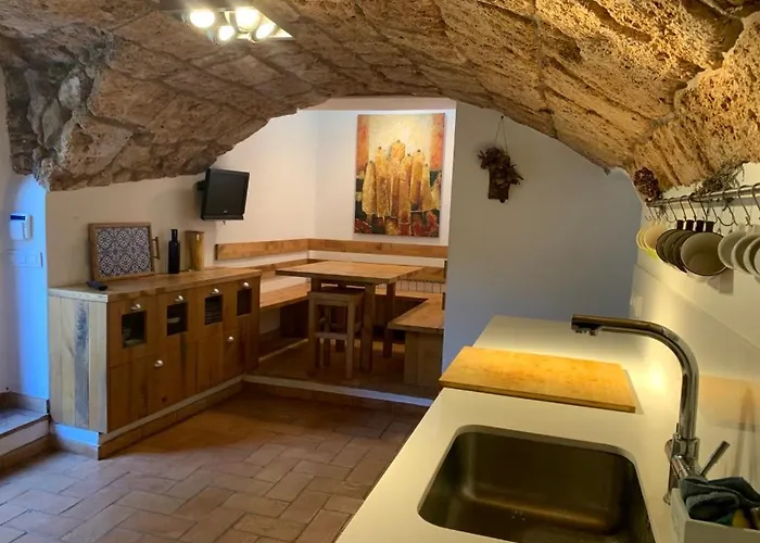 Cal Secretari Villa
